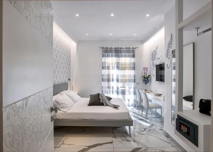 Maison Marienne - Deluxe Frühstückspension 4*